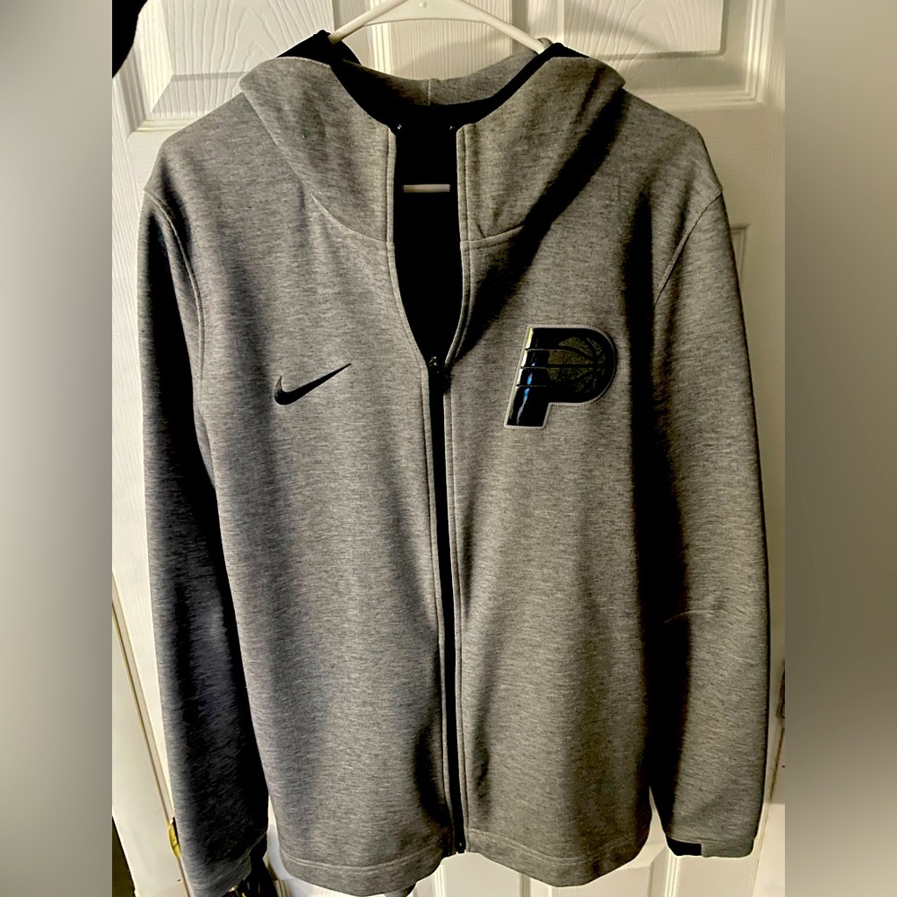 Pacers Nike Dri Fit